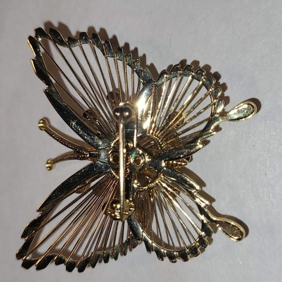 Women's Monet Butterfly Brooch with Rhinestones NWOT - Picture 4 of 7